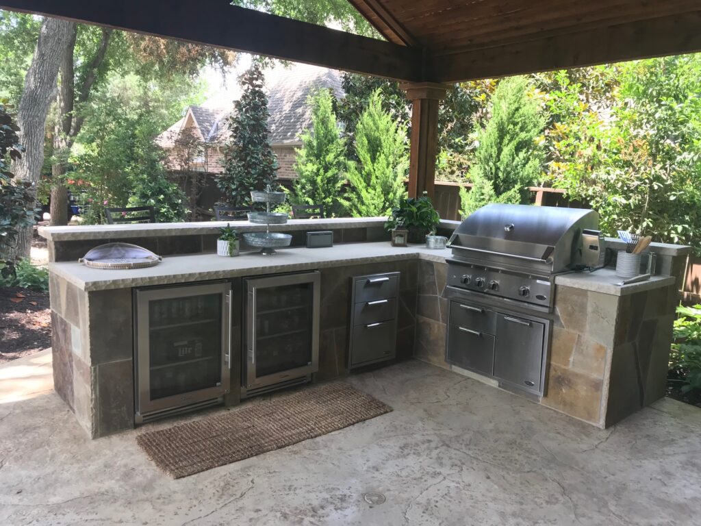 outdoor kitchen patio covers